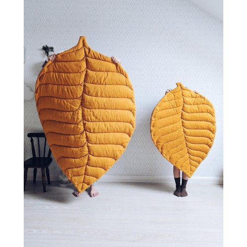Large leaf play mat | Baby textile playmat