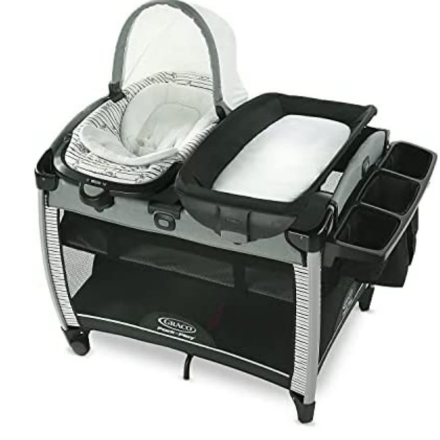 Graco Pack 'n Play Rock 'n Grow Playard