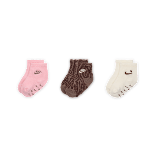 Nike Wild Warmth Infant/Toddler Ribbed Gripper Socks (3 Pairs). Nike.com