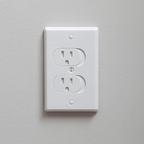 Qdos Safety Universal Self-Closing Outlet Cover | White | Oversized Wall Plate Covers Imperfections in Drywall cutouts - Closes Instantly when Plug is Removed - Fits Standard & Decora Outlets | 3 pack