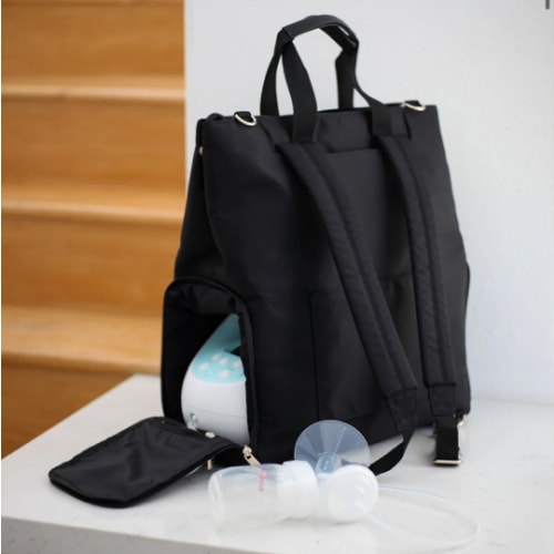 BÉIS 'The Breast Pump Backpack' in Black | BÉIS Travel CA