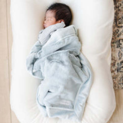 Saranoni Lush Mini Blankets: Baby-Soft & Cozy