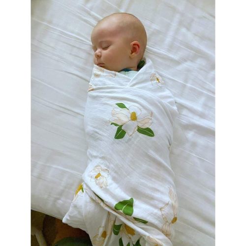 Magnolia Swaddle - Elegant Baby Wrap for Southern Nurseries – Lily and Lincoln