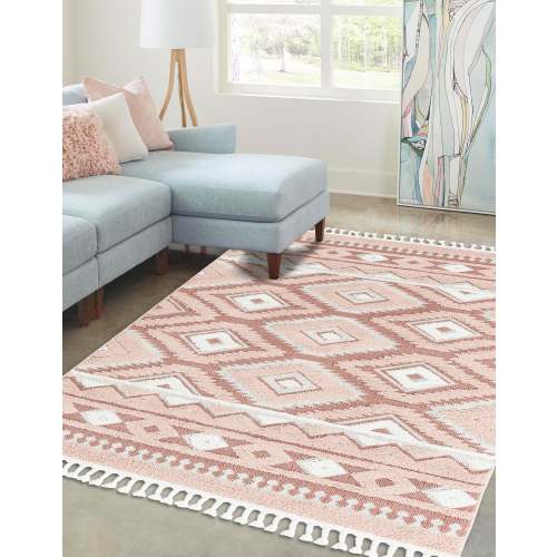 Pink 5' 3 x 8' Boho Rug | Rugs.com