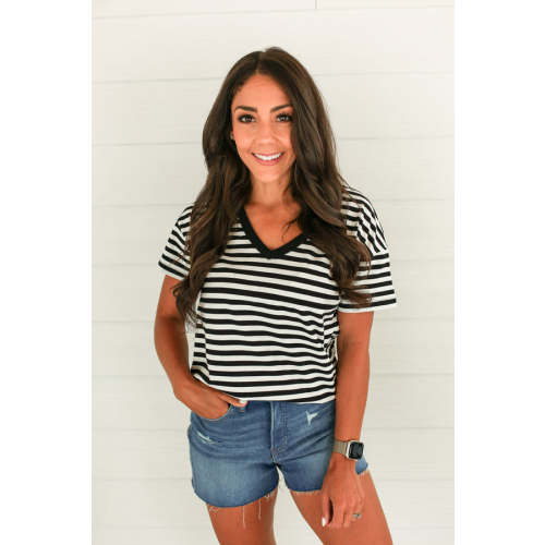 V-Neck Full Zip Breastfeeding Tee