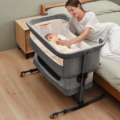 3 in 1 Baby Crib,Bassinet Bedside Crib Adjustable Portable Bed for Infant,Baby Newborn Must Have Bed,Grey