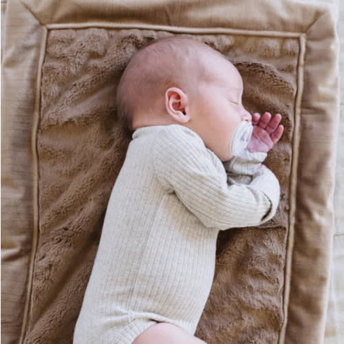Saranoni Lush Mini Blankets: Baby-Soft & Cozy | Saranoni