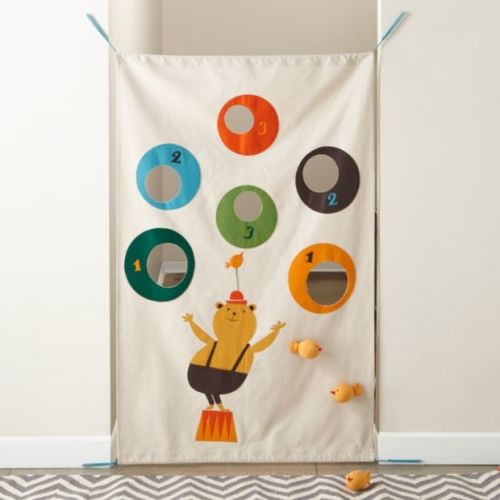 Crate&kids Doorway Kids Bean Bag Toss Game