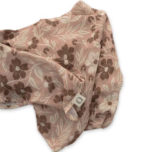 Floral Muslin Swaddle Blanket | Ellie Sue | Bamboo