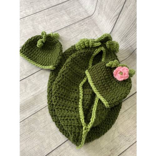 Pea in a pod newborn photo prop. Twin photo prop. Newborn twin costume