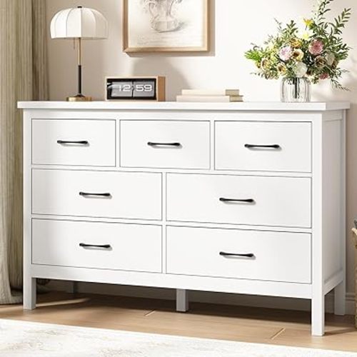 White Dresser for Bedroom with 7 Drawer,Wooden Double Dresser with Metal Handles, Wide Chest of Organizer Storage Drawers for Living Room, Hallway, Entryway