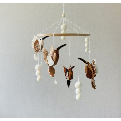 Bird mobiles for nursery, neutral mobile, realistic felt birds for girl and boy baby room, Crib ceiling mobile, baby shower, newborn gift.