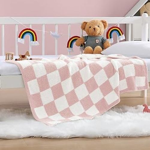 WRENSONGE Checkered Throw Blanket, Pink Microfiber Soft Cozy Fluffy Warm Hand Made Throw Blankets for Couch, Sofa, Chair, Bed, Camping, Picnic, Travel Lightweight Bed Blanket - 30"*40"