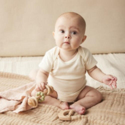 Tiny Kind Solid Short Sleeve Organic Cotton Bodysuit - Antique White, Newborn