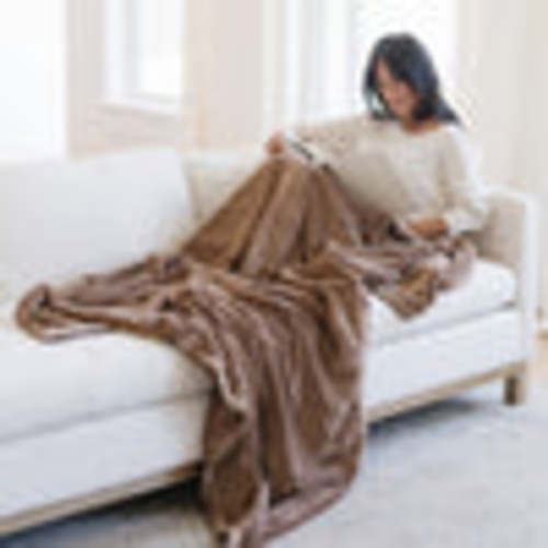 Lush Extra Large Blanket: Saranoni's Softest Throw | Saranoni