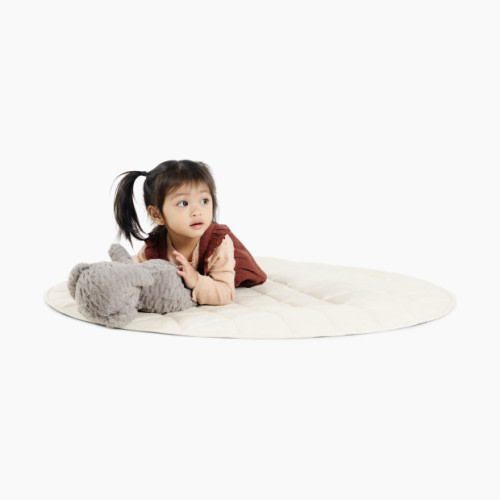 Gathre Circle Quilted Play Mat - Ivory