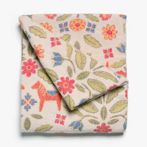 Kurbitsblom Throw Blanket from Ekelund