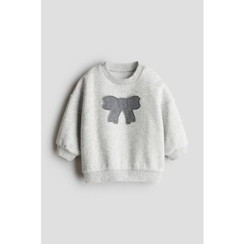 APPLIQUÉD SWEATSHIRT