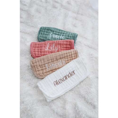 Muslin Burp Cloths / Personalized baby Burp/Embroidered name on burp cloths/Custom baby Burp/Baby shower gift/Baby burp cloths