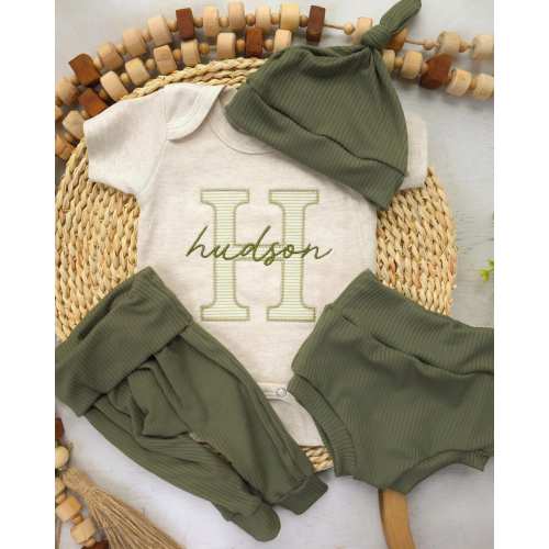 Personalized neutral baby romper and hat set, custom infant boy coming home outfit, baby shower gift, sleeper with footies green Christmas