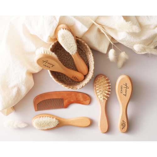 Personalized Baby Hair Brush Set, Wooden Newborn Baby Gift, Custom Engraved Baby Brush, Baby Shower Keepsake