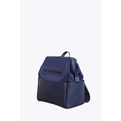 BÉIS 'The Diaper Backpack' in Black - Black Diaper Bag & Diaper Backpack
