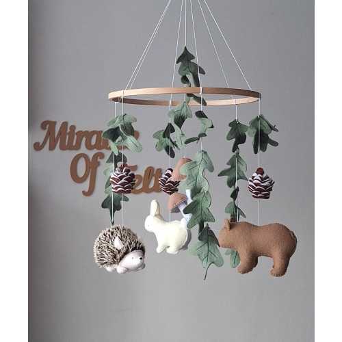 Felt Woodland Realistic Animals Baby Crib Mobile: Forest Nursery Decor, New mom gift