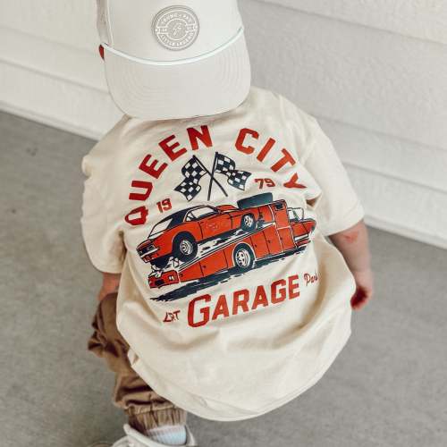 QUEEN CITY GARAGE TEE - VINTAGE CREAM – LITTLE RAD THINGS