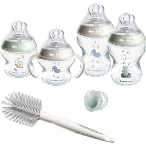 Tommee Tippee Natural Start Newborn Starter Set 150ml & 260ml Anti-Colic Baby Bottles Slow & Medium-Flow Teats Self-Sterilising Baby Feeding Essentials