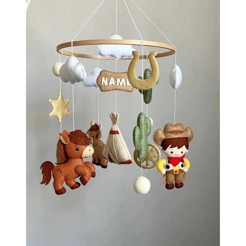 Wild West felt mobile - children's decor - nursery decor - kid - cowboy - cactus - horse - sheriff - horseshoe. Mobile farm.