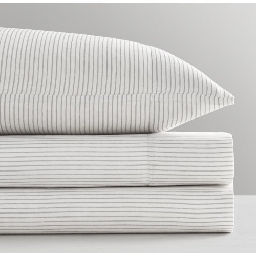 Painted Stripe Ultra-Fine Organic Crib Fitted Sheet - Grey