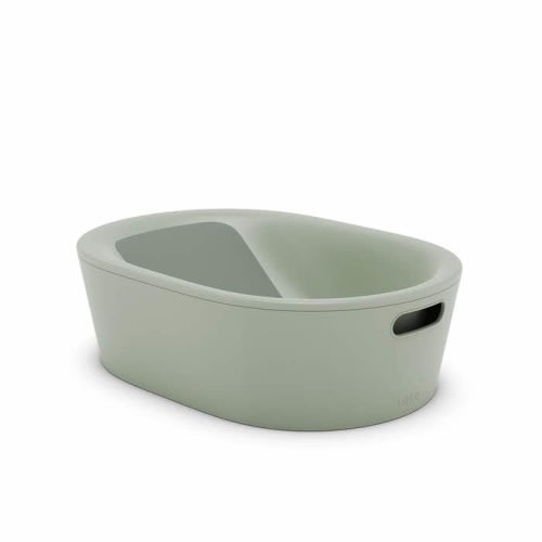 The Bath Tub