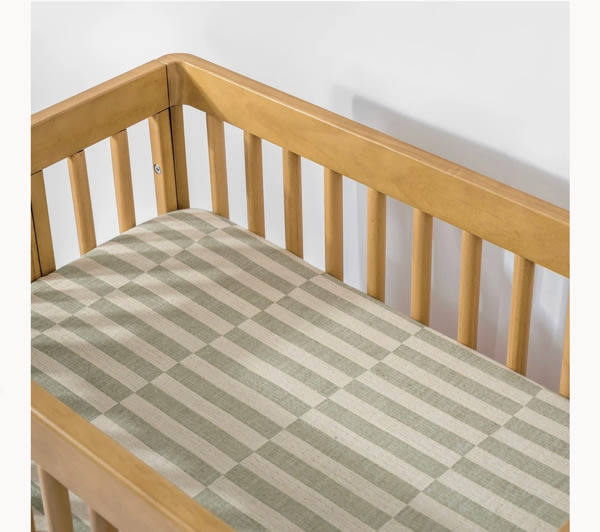 All-Stages Bassinet Sheet in GOTS Certified Organic Muslin Cotton