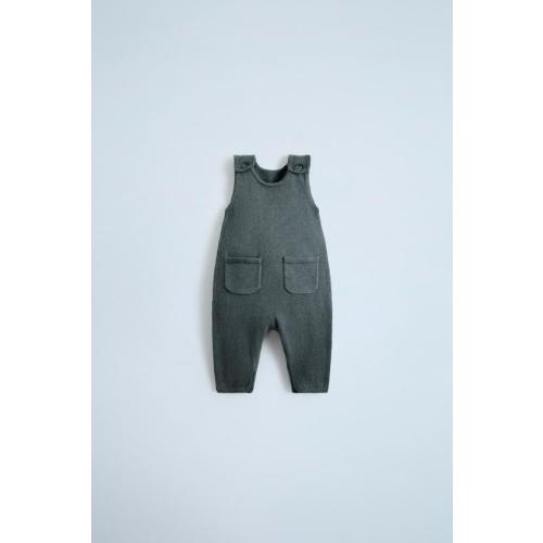 FOUR-PACK OF COLORFUL SOCKSCOTTON AND SILK KNIT POCKET JUMPSUIT2 IN 1 JACKET