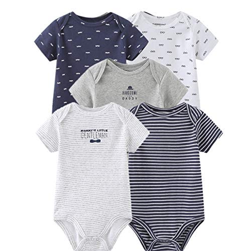 Kiddiezoom Unisex Newborn Baby Short-Sleeve Bodysuit Baby Layette Essentials Giftset Clothing Set