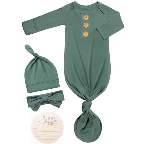 Soft Baby Knot Gown 0-3 Months, Newborn Announcement Sleepers With Mitten Cuffs and Personalized Wooden Name Tag