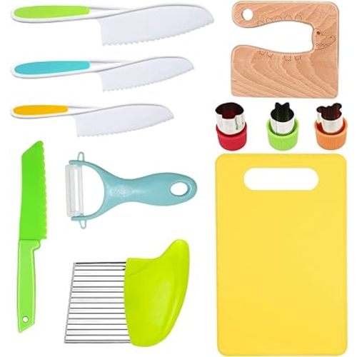 RISICULIS 11 Pieces Wooden Kids Kitchen Knife, Kids Knife Set Include Wood Kids Knife, Serrated Edges Plastic Toddler Knife, Crinkle Cutter, Sandwich Cutter, Y Peeler, Cutting Board