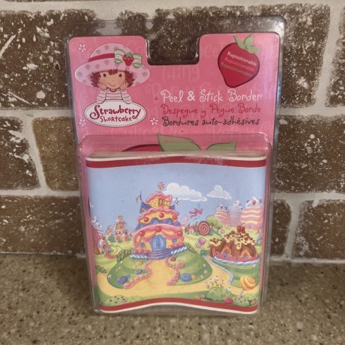 Strawberry Shortcake Peel & Stick Border 5” x 12’ Vintage Retro 2006 Brewster