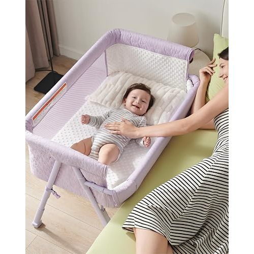 BEKA Bassinet Bedside Sleeper for Baby, 2 in 1 Baby Crib for Newborn, Bedside Bassinet with 4 Auto-Lock Wheels & Adjustable Height, Breathable Mesh Sides & Soft Mattress