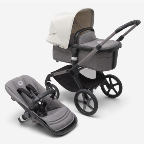 Bugaboo Fox 5 bassinet and seat stroller black base, midnight black fabrics, midnight black sun canopy