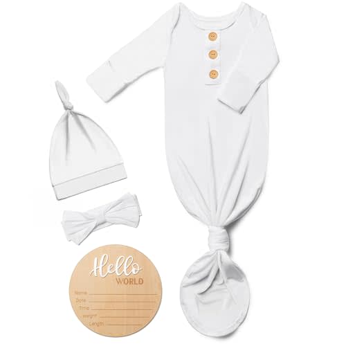 Soft Baby Knot Gown 0-3 Months, Newborn Announcement Sleepers With Mitten Cuffs and Personalized Wooden Name Tag