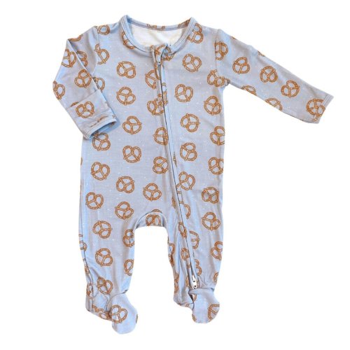 Zippered Footie in Pretzel Twists, 0-3 months
