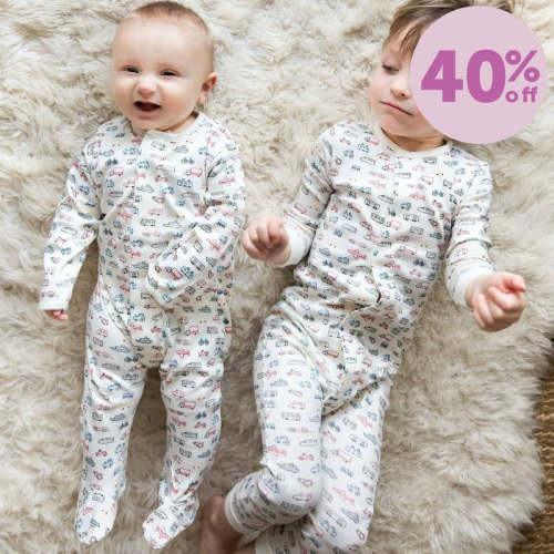 on the go organic cotton magnetic parent favorite footie