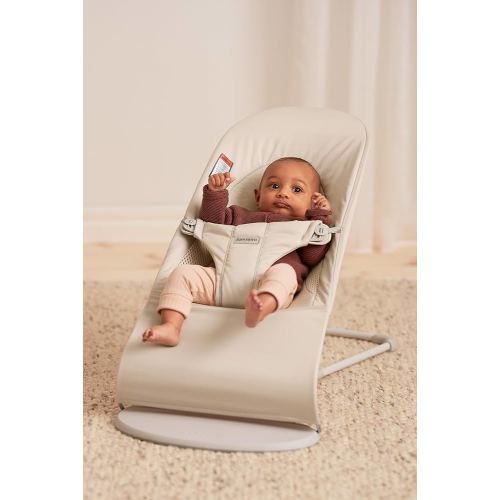BabyBjörn Bouncer Balance Soft, Light Beige, Woven/Jersey, Tri-Fabric | 2-in-1 Adjustable Baby Bouncer Seat and Toddler Chair, Newborn to Toddler (8-29 lbs), 4 Positions, Lightweight & Portable
