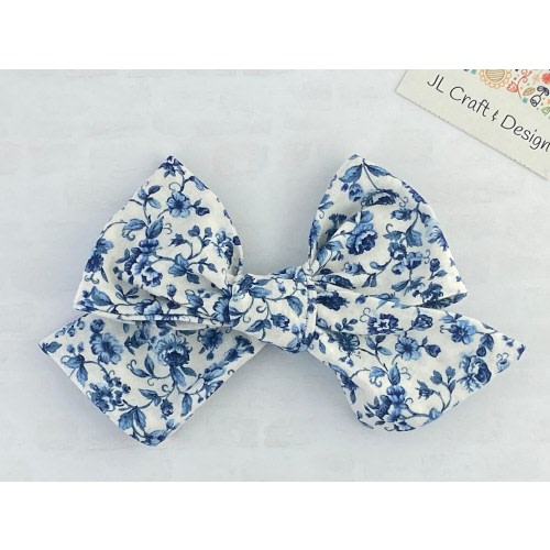 Blue White Floral Hair Bow, Blue Floral Hair Bow, Floral Bow, Girl Hair Bow, Toddler Hair Bow, Baby Hair Bow, Baby Bow Headband