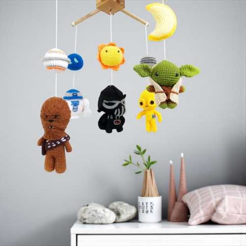 Star wars Baby Mobile , Outer space baby mobile,Yoda,Robot, Darth Vador crochet mobile,  Baby Crib Mobile, Nursery mobile