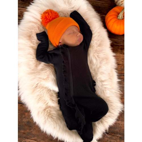 Organic Waffle Ruffle Zip Footie, Black