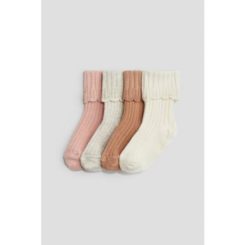 4-PACK SOCKS