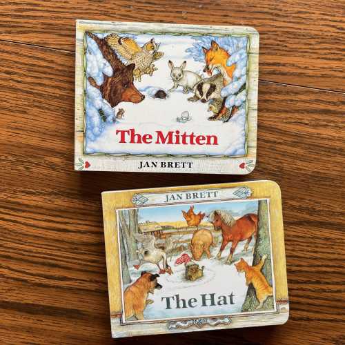 Jan Brett Ukrainian Folk Tales Board Books: The Mitten and The Hat