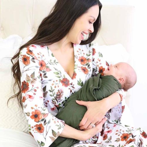 Quinns Rust Floral Knit Maternity Robe